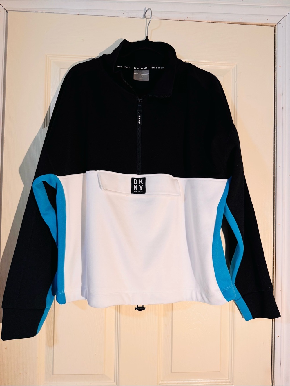 Women’s DKNY Black & White Colorblock Half-Zip Pullover XL